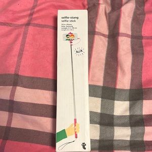 Hot Pink Selfie Stick Never Opened or Used